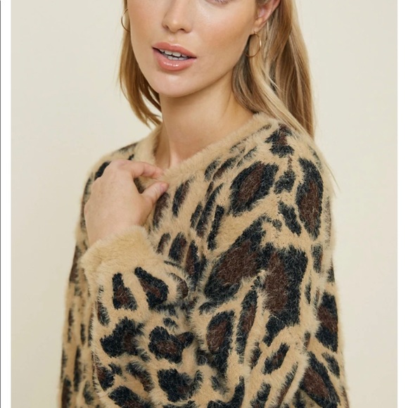 Women's Leopard Mohair Sweater size S NWT!! - Picture 5 of 5